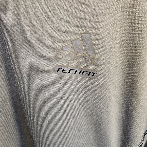 Adidas Activewear Top Large Gray Shirt Tech Fit Men's Large - Picture 2 of 5